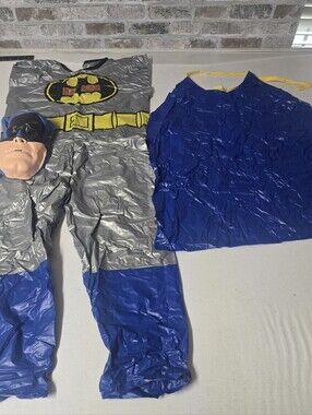 Vintage Batman Ben Cooper Vintage Costume 1976 Size 8-10